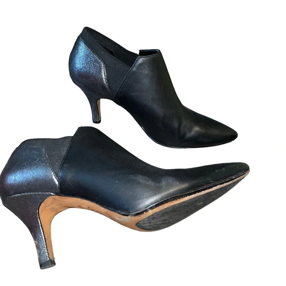Donald J. Pliner-“Tillie” Black Brushed Metallic Booties Low Heels Size 7.5